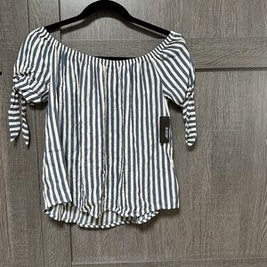 NWT Ardene blue striped off or on shoulder knot top Size Small